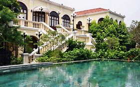 โรงแรมพระยา ปาลาซโซ (SHA Plus+)